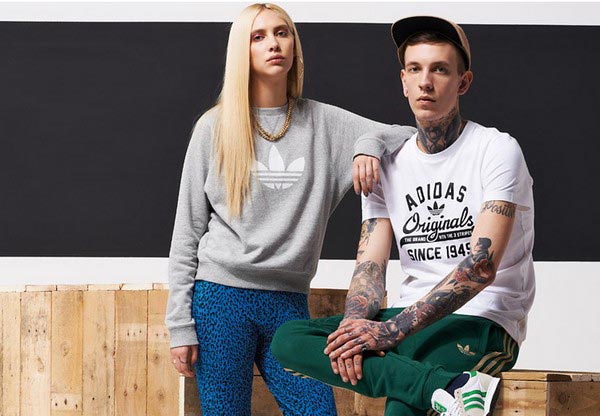 - 30 % на новую коллекцию Adidas при заказе на сумму от 7 000 рублей